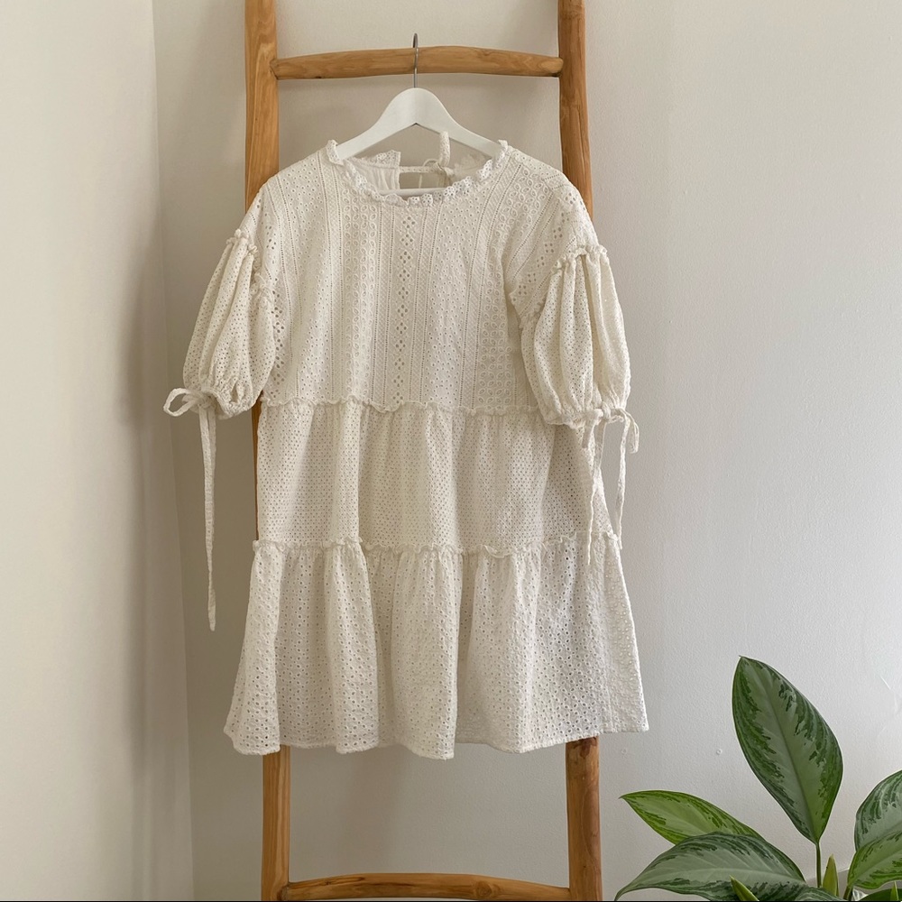 White eyelet lace short puff sleeve babydoll mini dress